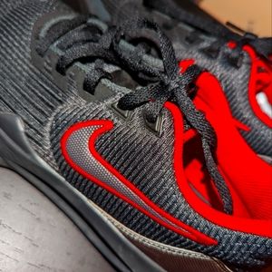 NIKE Basketball Shoes - Precision V